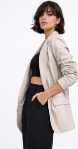 Blazer beige vinipiel