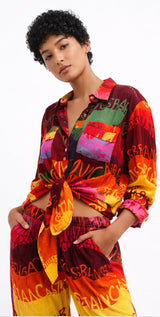 traje estampado colores