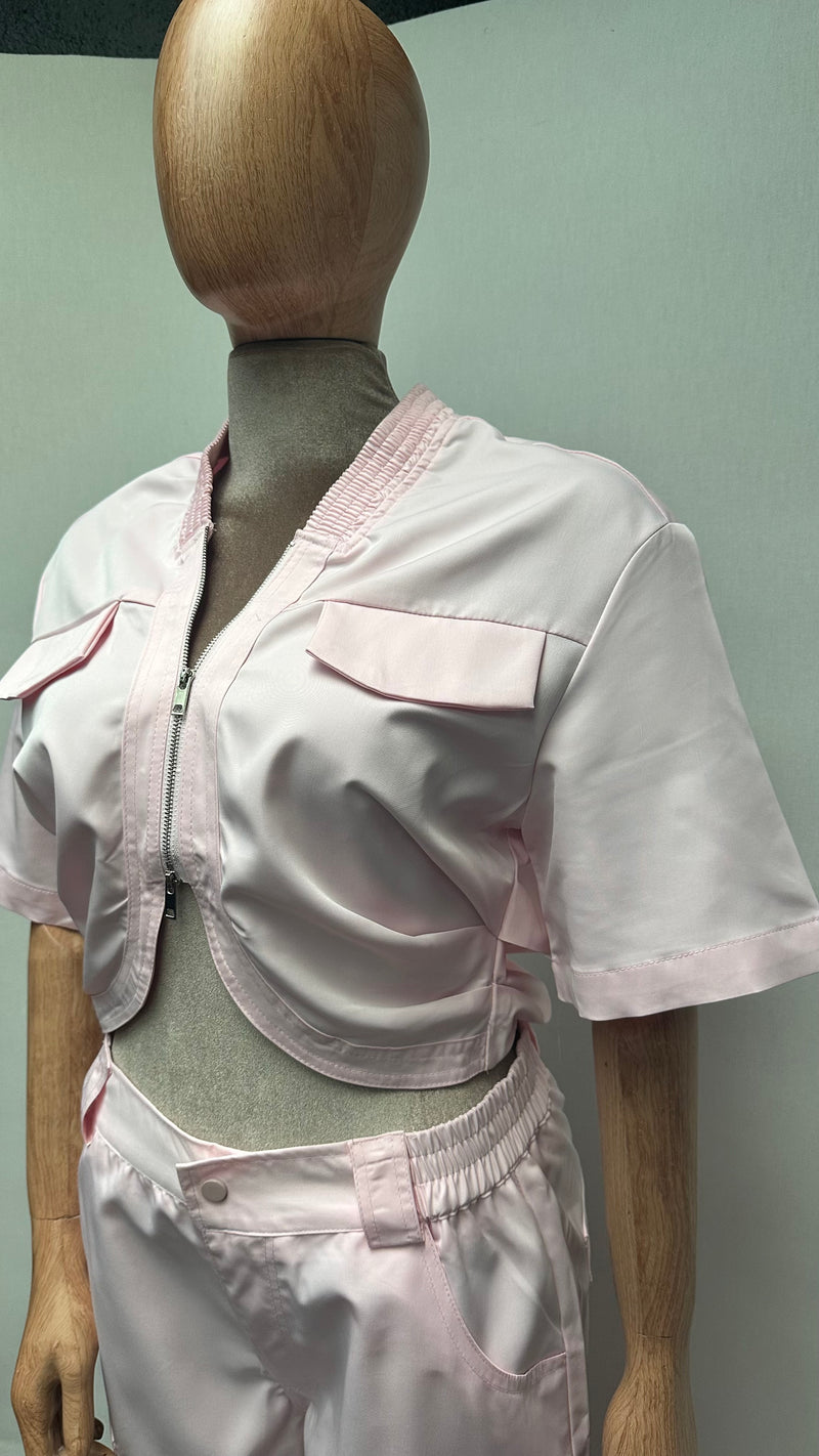 Traje rosa cierres