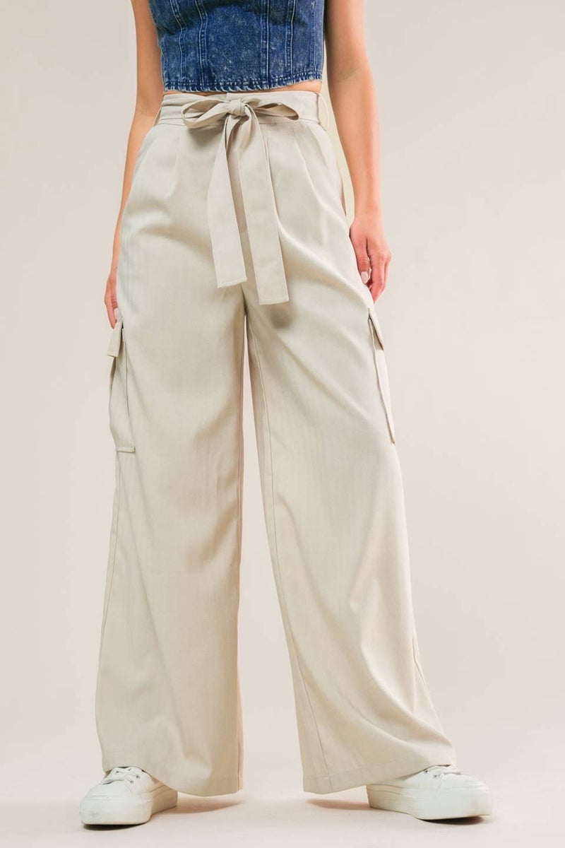 Pantalón beige lazo