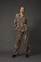 Traje animal print satin