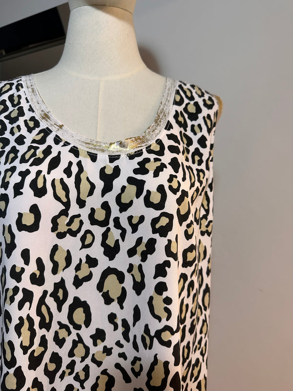 Camiseta animal print metálica