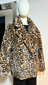 Abrigo animal print