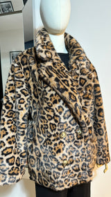 Abrigo animal print